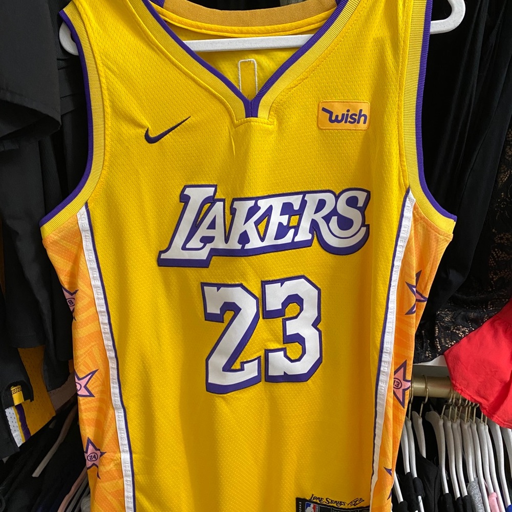 Lakers LeBron City edition jersey